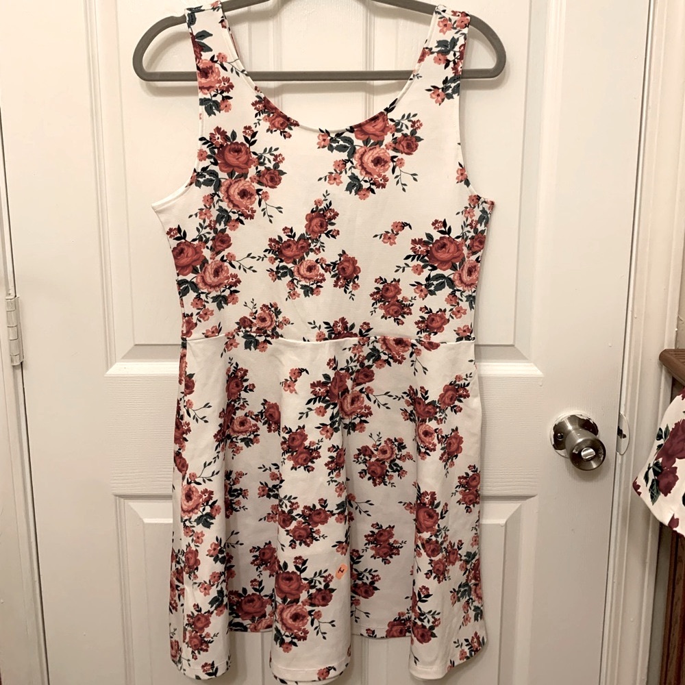 H&M DIVIDED Floral Skater Dress 14 XL